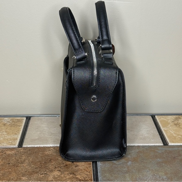 Steve Madden Black Handbag Minimalist Small Purse with Crossbody Shoulder Strap - Picture 6 of 16